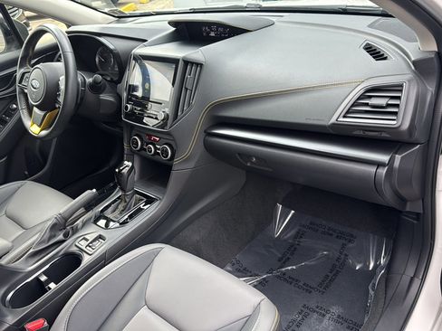 Used 2023 Subaru Crosstrek 2.5i Sport image 11