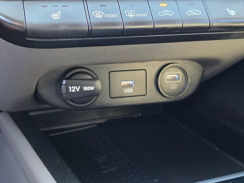 Certified 2023 Hyundai Elantra SEL w/ Convenience Package image 27