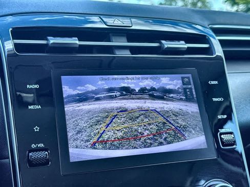 Used 2024 Hyundai Tucson SE AWD/4WD image 19