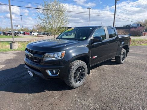 Used 2018 Chevrolet Colorado Z71 w/ Z71 Midnight Edition AWD/4WD image 1