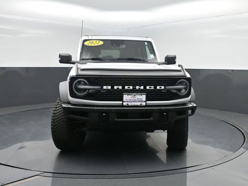 Used 2022 Ford Bronco Badlands image 42