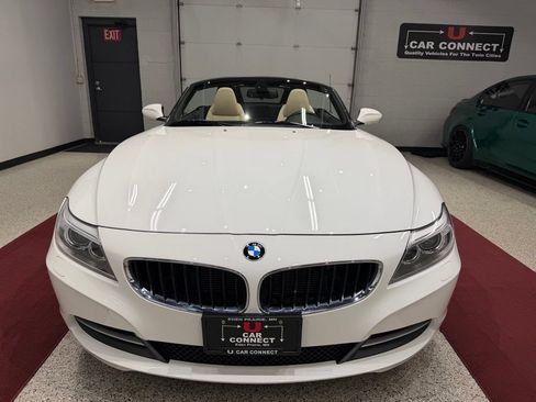 Used 2016 BMW Z4 sDrive28i RWD image 9