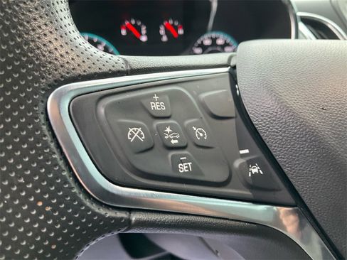 Used 2024 Chevrolet Equinox LS w/ Midnight Edition image 34