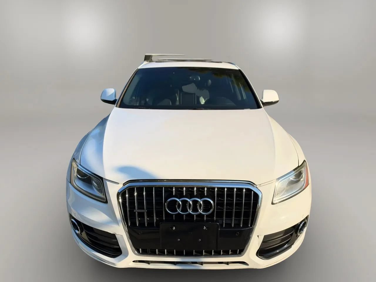 Used 2016 Audi Q5 2.0T Premium Plus w/ Technology Package AWD/4WD image 3