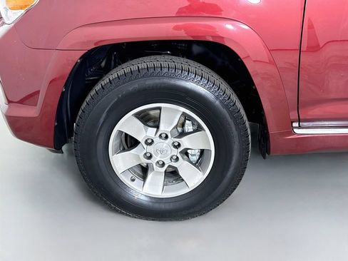 Used 2013 Toyota 4Runner SR5 w/ Convenience Pkg AWD/4WD image 31