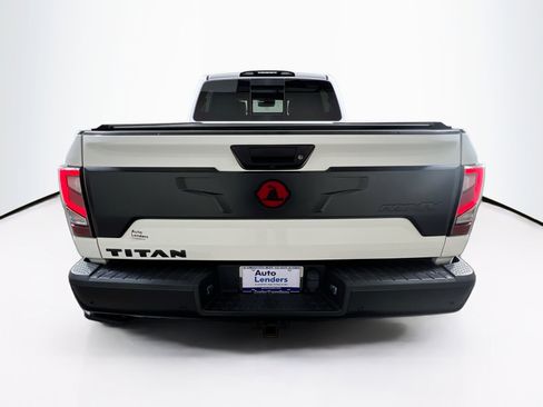 Used 2021 Nissan Titan PRO-4X w/ Pro-4x Convenience Package image 6