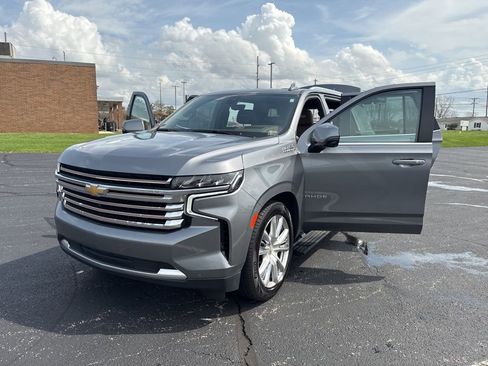 Used 2022 Chevrolet Tahoe High Country AWD/4WD image 13