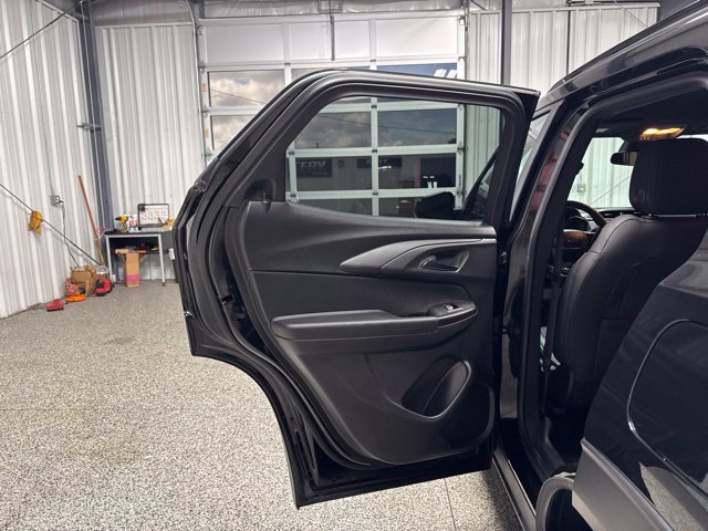 Used 2022 Chevrolet TrailBlazer RS FWD image 15