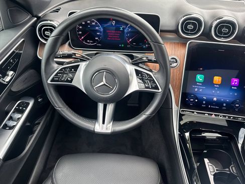 Used 2025 Mercedes-Benz C 300 Sedan image 14