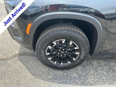 New 2026 Chevrolet Traverse Z71 w/ Driver Confidence Package AWD/4WD image 10