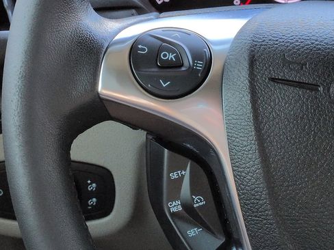 Used 2020 Ford Transit Connect XLT image 23