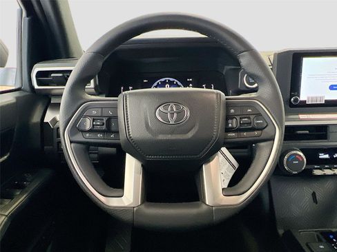 New 2026 Toyota 4Runner SR5 image 17