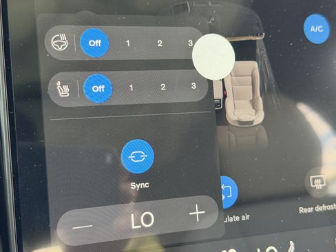 New 2026 Volvo XC60 T8 Plus w/ Climate Package image 24