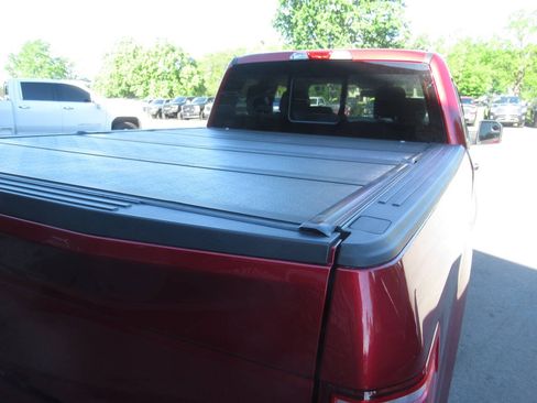 Used 2018 Ford F150 XLT w/ Equipment Group 302A Luxury AWD/4WD image 10