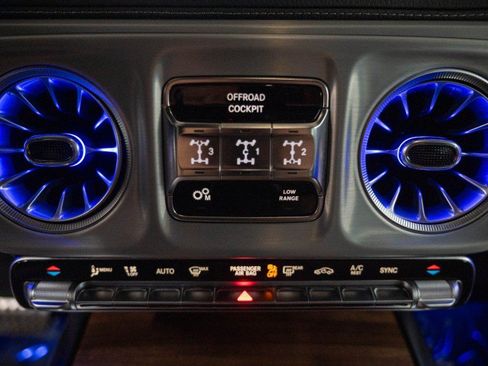 Certified 2025 Mercedes-Benz G 550 image 28