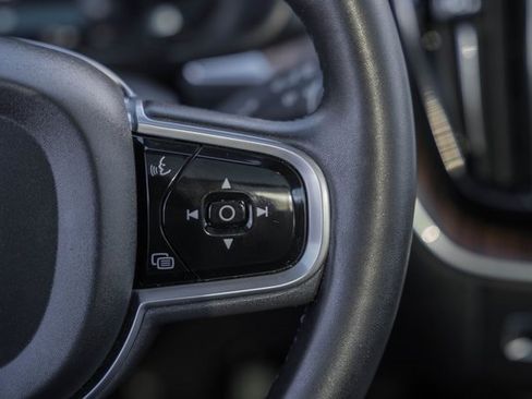 Used 2023 Volvo XC60 B5 Plus w/ Climate Package image 26