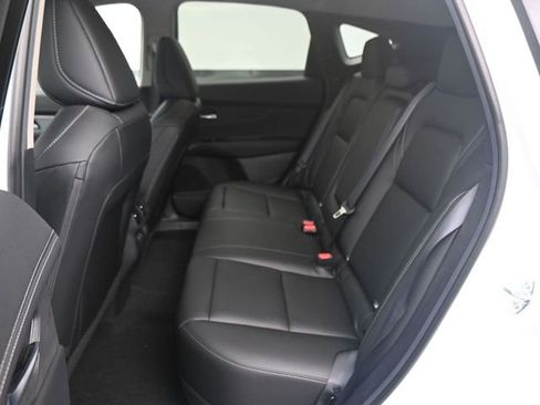 New 2025 Nissan Murano SL image 14