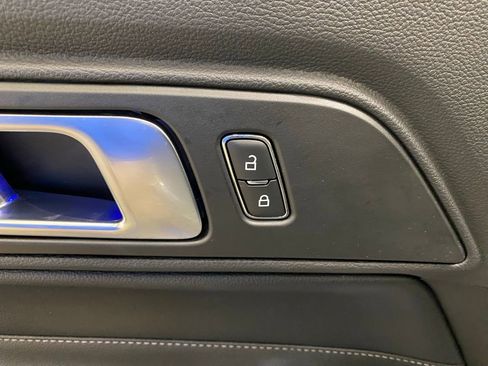 Used 2022 Ford Mustang GT Premium image 20