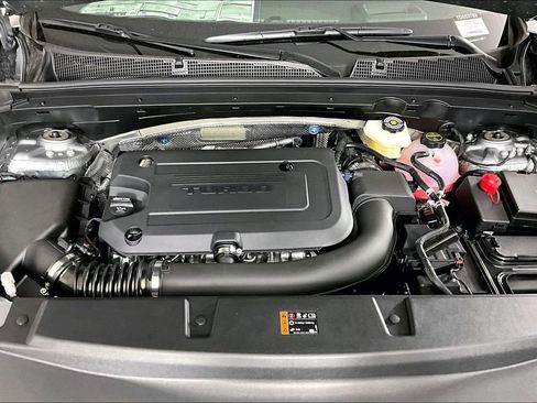 New 2026 Buick Envision Avenir AWD/4WD image 2