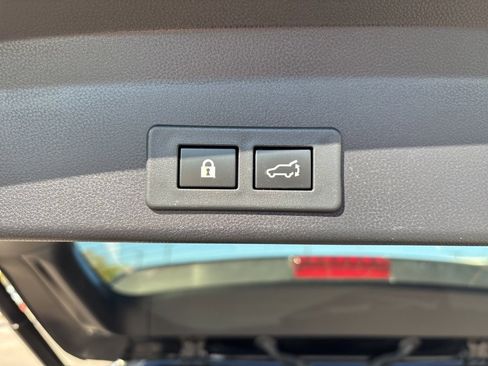 Certified 2023 Subaru Ascent Premium w/ Convenience Package image 28