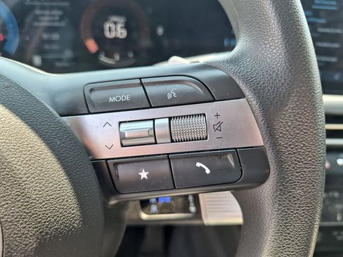 Used 2025 Hyundai Sonata SEL FWD image 17