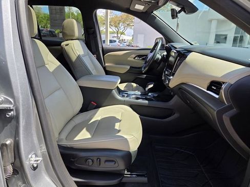 Certified 2023 Chevrolet Traverse Premier w/ LPO, Floor Liner Package FWD image 27