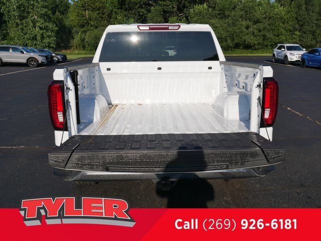 Used 2025 GMC Sierra 1500 SLT AWD/4WD image 19