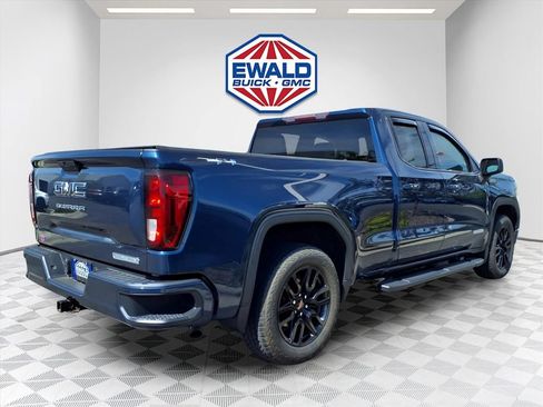 Used 2021 GMC Sierra 1500 Elevation w/ LPO, Elevation Black Package AWD/4WD image 4