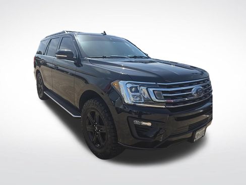 Used 2020 Ford Expedition XLT w/ Equipment Group 202A RWD image 3
