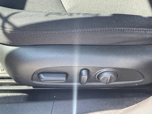 Used 2023 Chevrolet Malibu LT FWD image 10