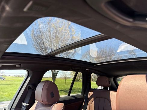 Used 2019 BMW X5 xDrive40i w/ Convenience Package image 26