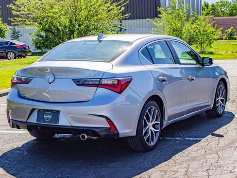 Used 2020 Acura ILX FWD image 9