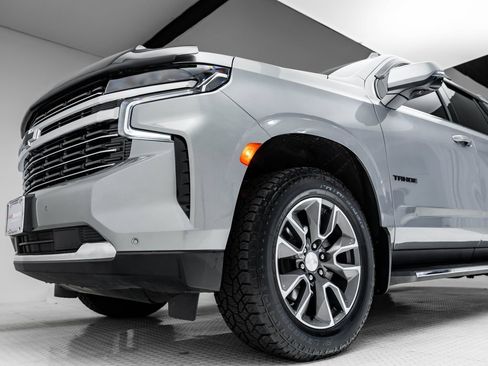 Used 2023 Chevrolet Tahoe LT w/ Luxury Package AWD/4WD image 40