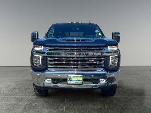 Used 2022 Chevrolet Silverado 2500 LTZ w/ LTZ Premium Package image 2