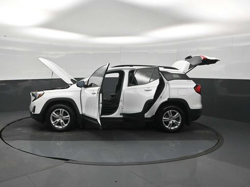 Used 2019 GMC Terrain SLE w/ Driver Convenience Package AWD/4WD image 29