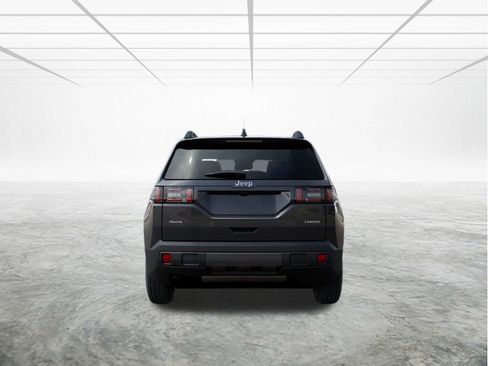 New 2026 Jeep Cherokee Laredo image 7