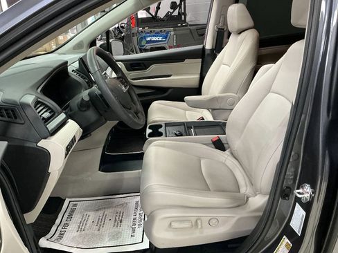 Used 2025 Honda Odyssey EX-L image 5