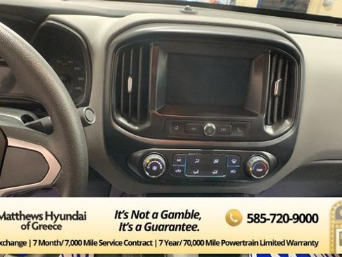 Used 2022 Chevrolet Colorado W/T w/ Custom Special Edition image 11