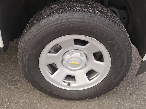 Certified 2022 Chevrolet Colorado W/T w/ WT Convenience Package image 8