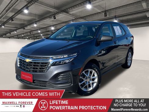 Used 2022 Chevrolet Equinox LS image 1