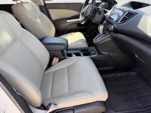 Used 2016 Honda CR-V Touring image 21