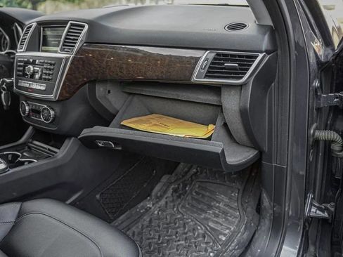 Used 2012 Mercedes-Benz ML 350 4MATIC image 30