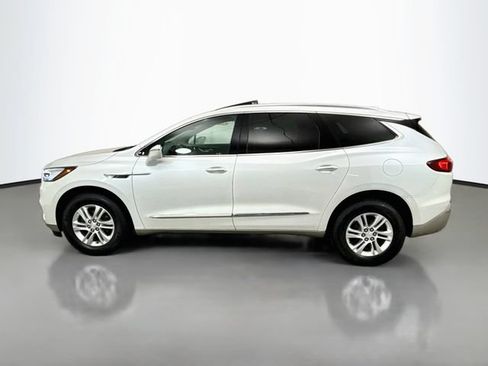 Used 2018 Buick Enclave Essence FWD image 4