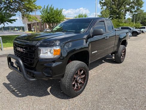 Used 2022 GMC Canyon Elevation Standard w/ Convenience Package AWD/4WD image 4