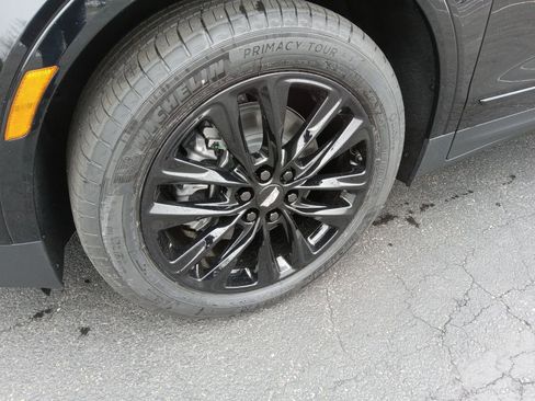 New 2026 Cadillac XT5 Premium Luxury w/ LPO, ONYX Package image 6