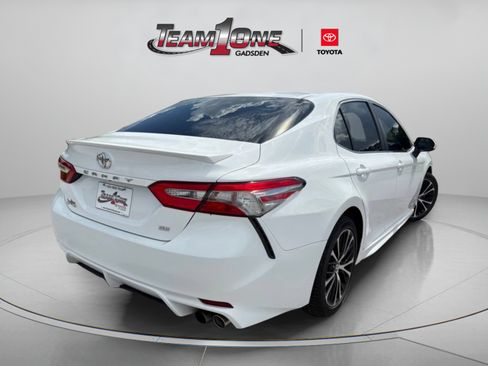 Used 2018 Toyota Camry SE FWD image 7