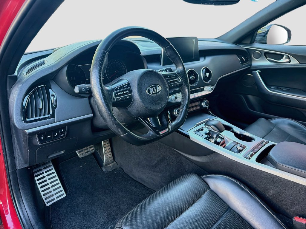 Used 2018 Kia Stinger GT2 RWD image 9