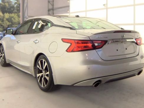 Used 2017 Nissan Maxima 3.5 SL FWD image 4