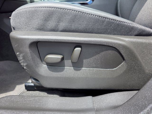 Used 2023 Buick Envision Preferred w/ Sport Touring Package AWD/4WD image 13