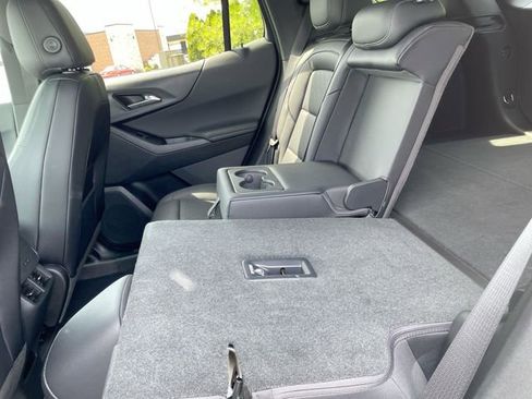 Used 2026 Chevrolet Equinox LT w/ Convenience Package II image 13